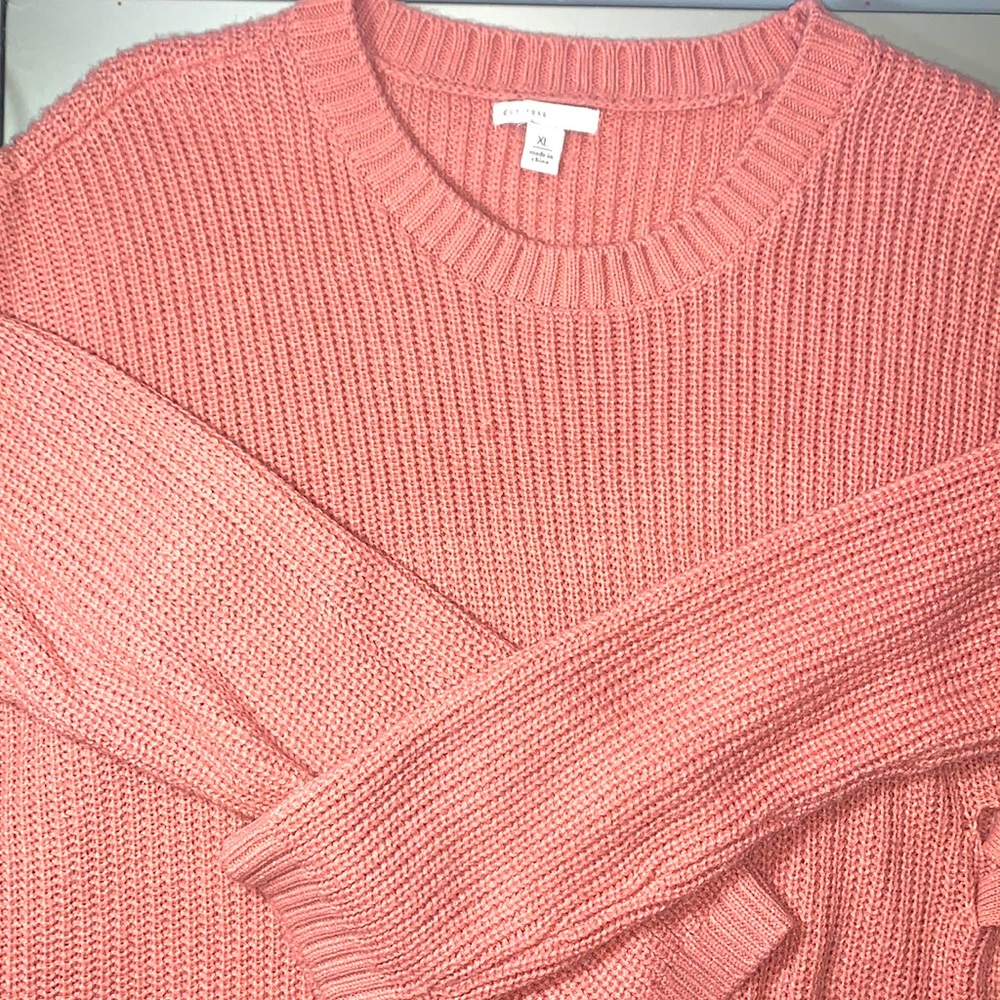 pink sweater